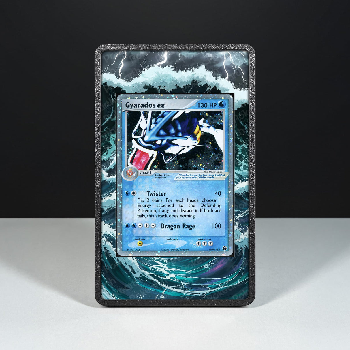 Gyarados ex 109/112 - Custodia con Artwork Esteso per Carte Pokémon - Display Case Extended Artwork Pokearth