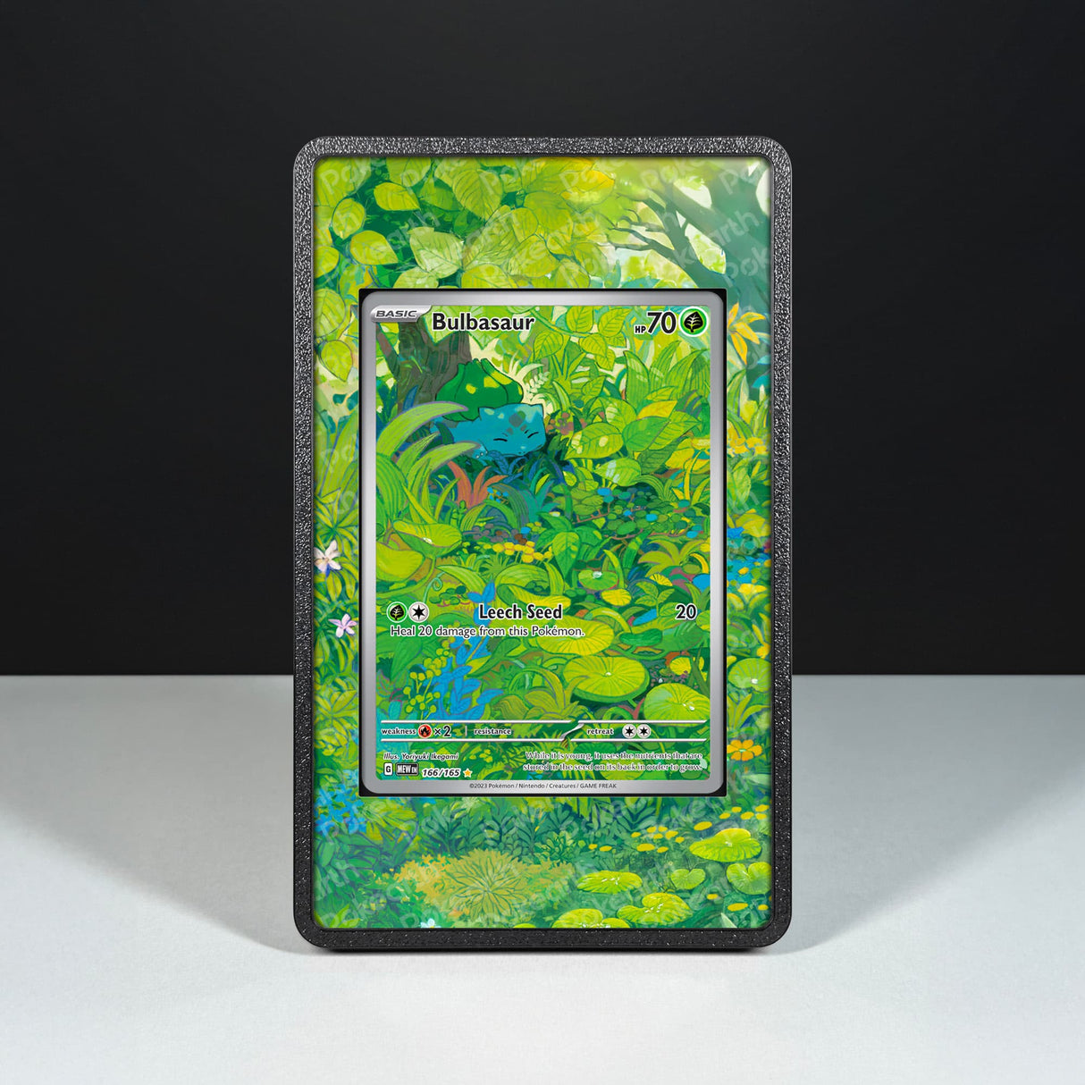 Bulbasaur 166/165 - Custodia con Artwork Esteso per Carte Pokémon - Display Case Extended Artwork Pokearth