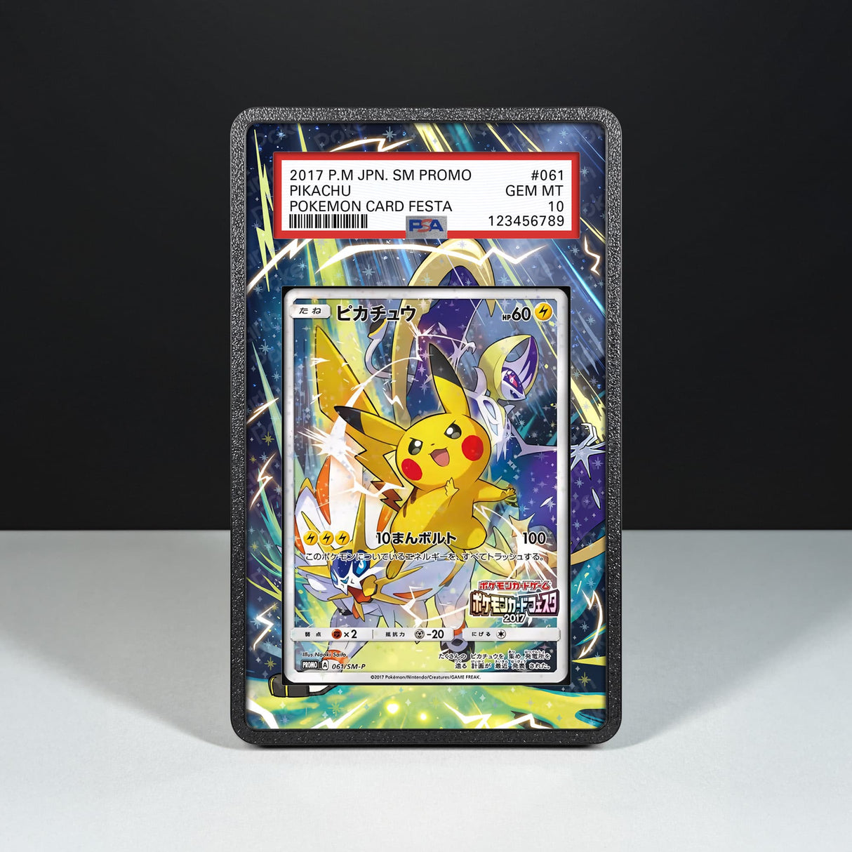Pikachu 061/SM-P - Graded Card Extended Artwork Display Case - Display Case Extended Artwork Pokearth