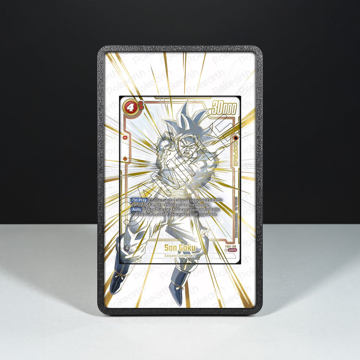 Son Goku FB01-139 - Custodia con Artwork Esteso per Carte Dragon Ball - Display Case Extended Artwork Pokearth