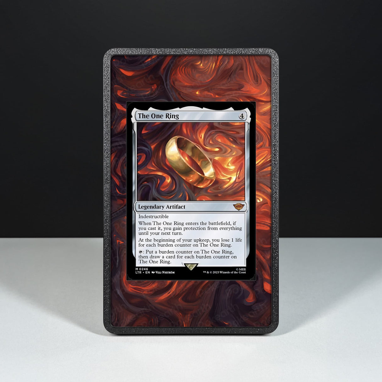 L'Unico Anello 246 - Custodia con Artwork Esteso per Carte Magic - Display Case Extended Artwork Pokearth