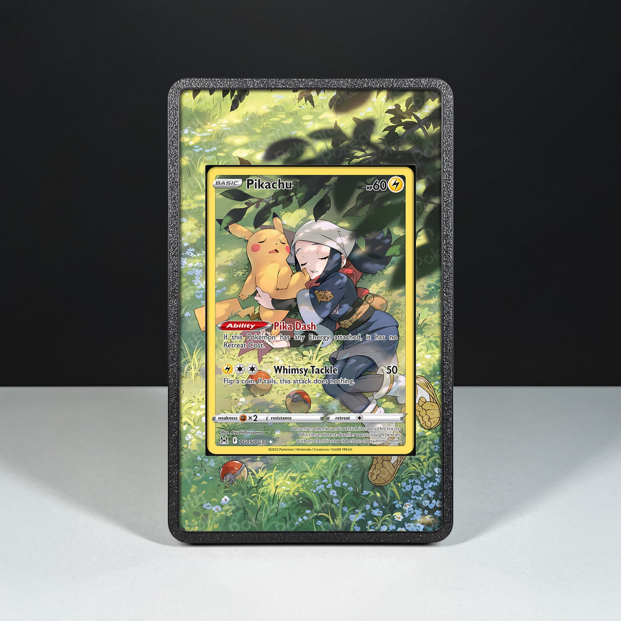 Pikachu TG05/TG30 - Custodia con Artwork Esteso per Carte Pokémon - Display Case Extended Artwork Pokearth