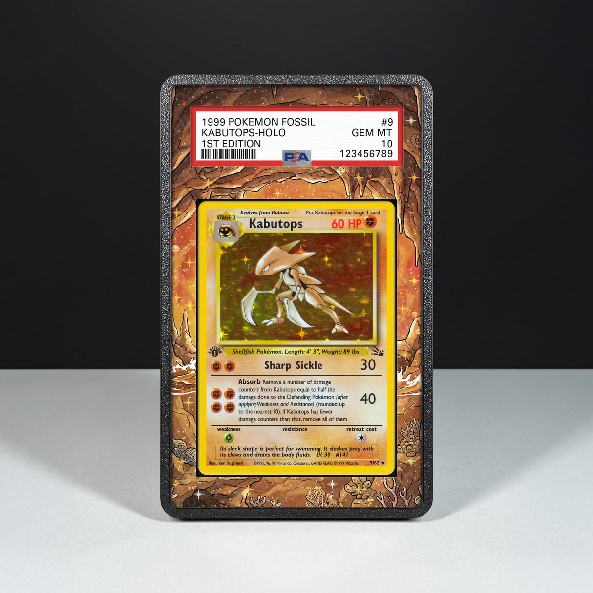Kabutops 9/62 - Graded Card Extended Artwork Display Case