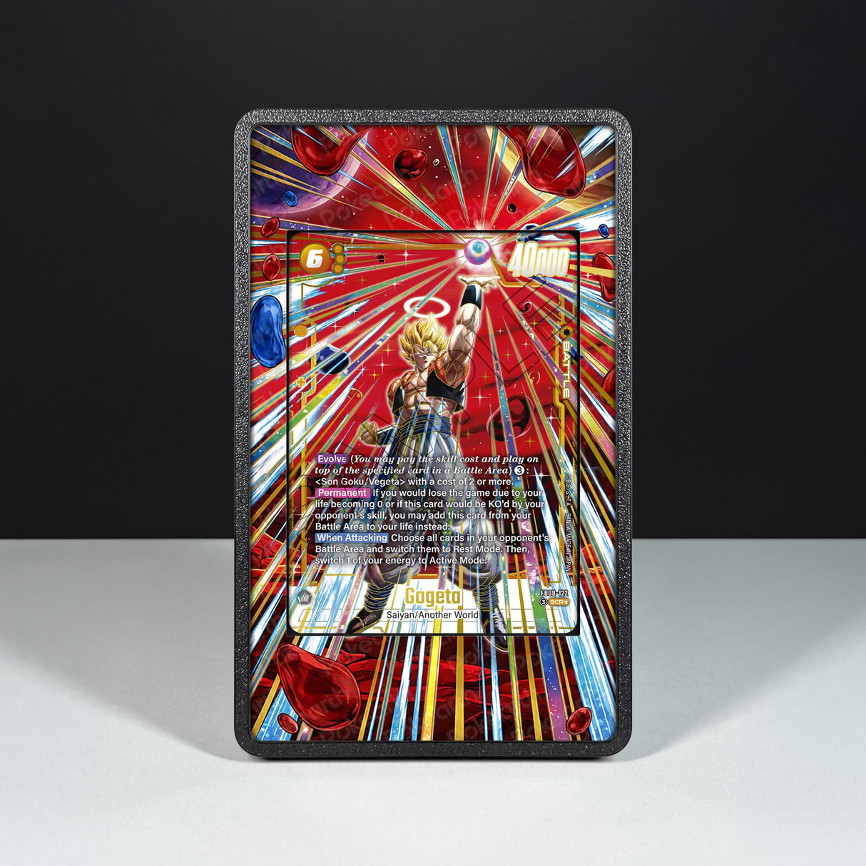 Gogeta FB09-122 - Custodia con Artwork Esteso per Carte Dragon Ball - Display Case Extended Artwork Pokearth
