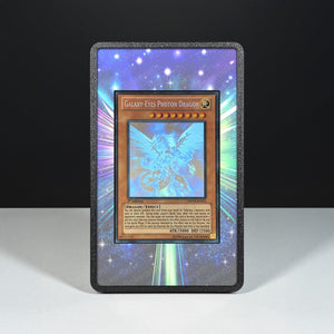Drago Fotonico Occhi Galattici 011 (Ghost Rare) - Custodia con Artwork Esteso per Carte Yu-Gi-Oh! - Display Case Extended Artwork Pokearth