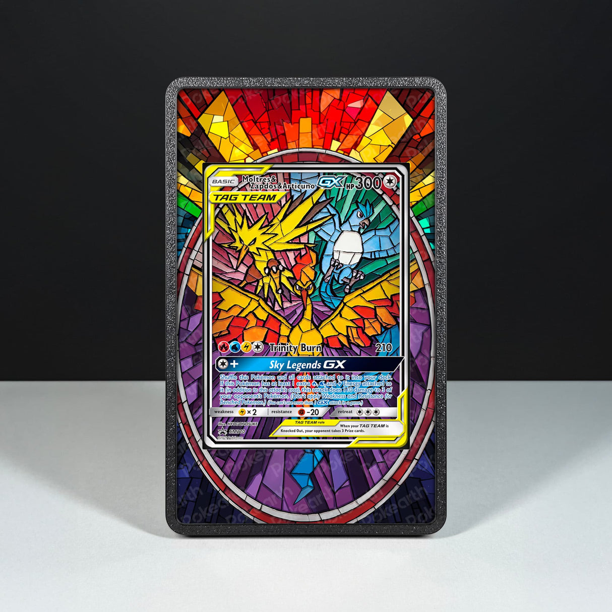 Moltres & Zapdos & Articuno GX SM 210 - Custodia con Artwork Esteso per Carte Pokémon - Display Case Extended Artwork Pokearth