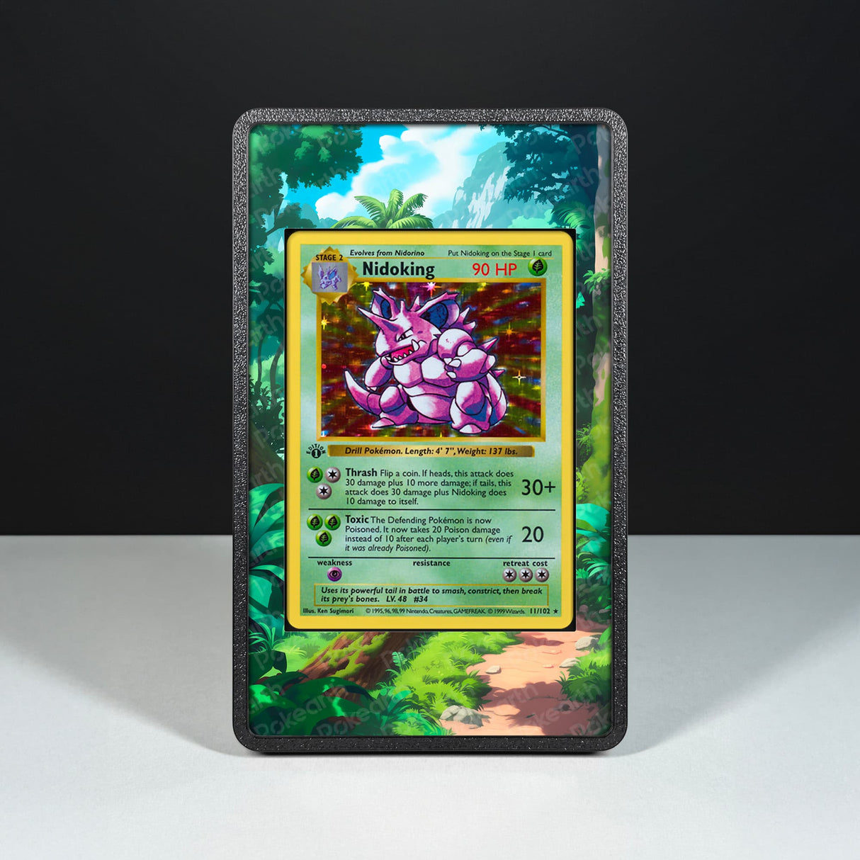 Nidoking 11/102 - Custodia con Artwork Esteso per Carte Pokémon - Display Case Extended Artwork Pokearth