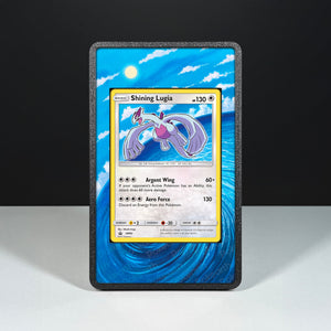 Shining Lugia SM82 - Custodia con Artwork Esteso per Carte Pokémon - Display Case Extended Artwork Pokearth
