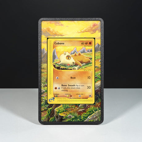 Cubone 103/165 – Kartenhülle mit erweitertem Artwork für Pokémon-Karten