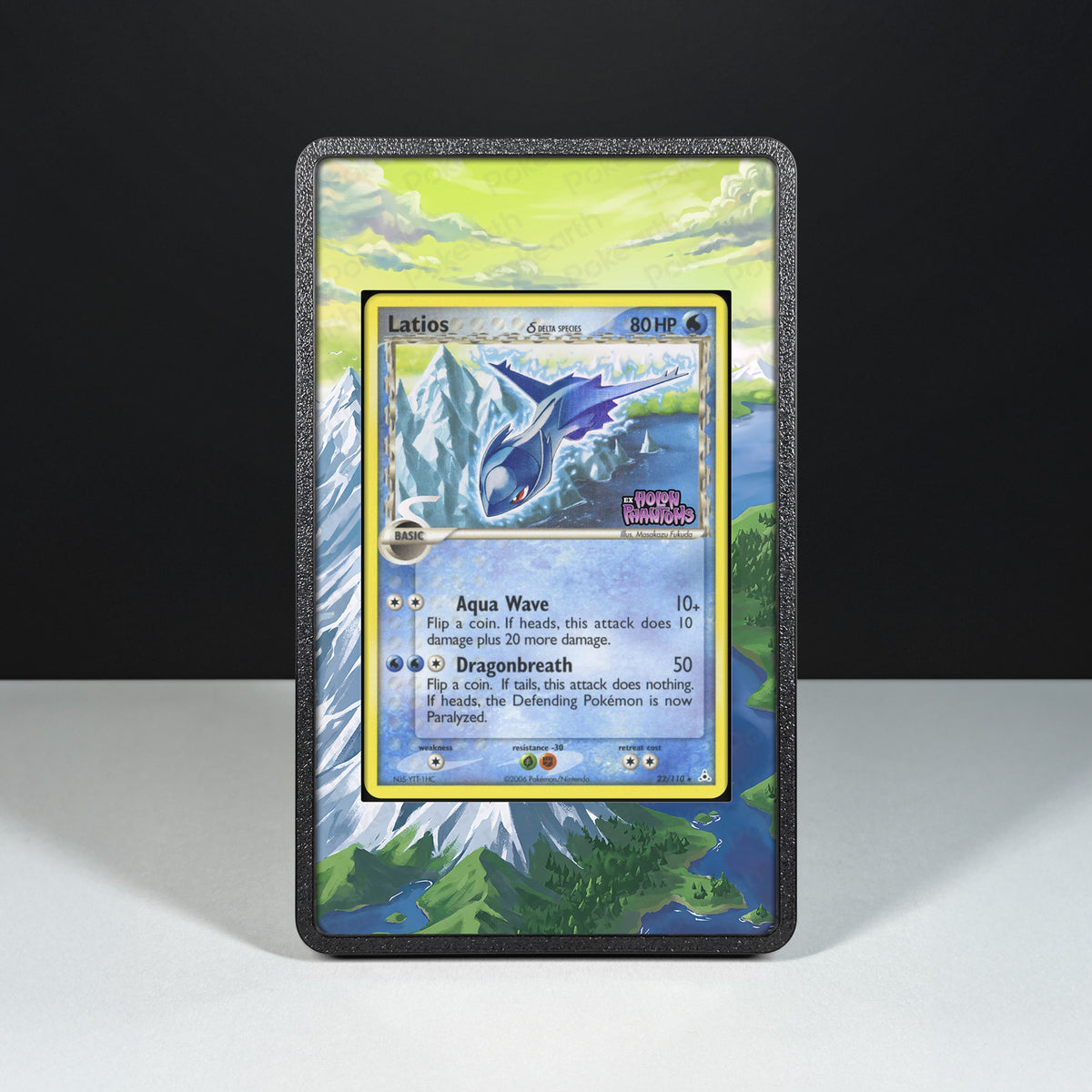 Latios Delta Species 22/110 – Aufbewahrungsbox mit erweitertem Artwork für Pokémon-Karten