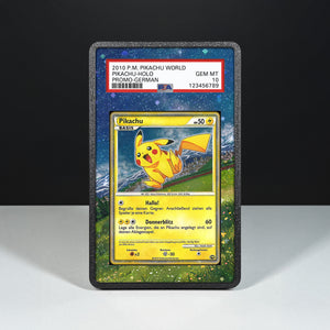Pikachu PW (Deutsch) – Hülle mit erweitertem Artwork für bewertete Karten
