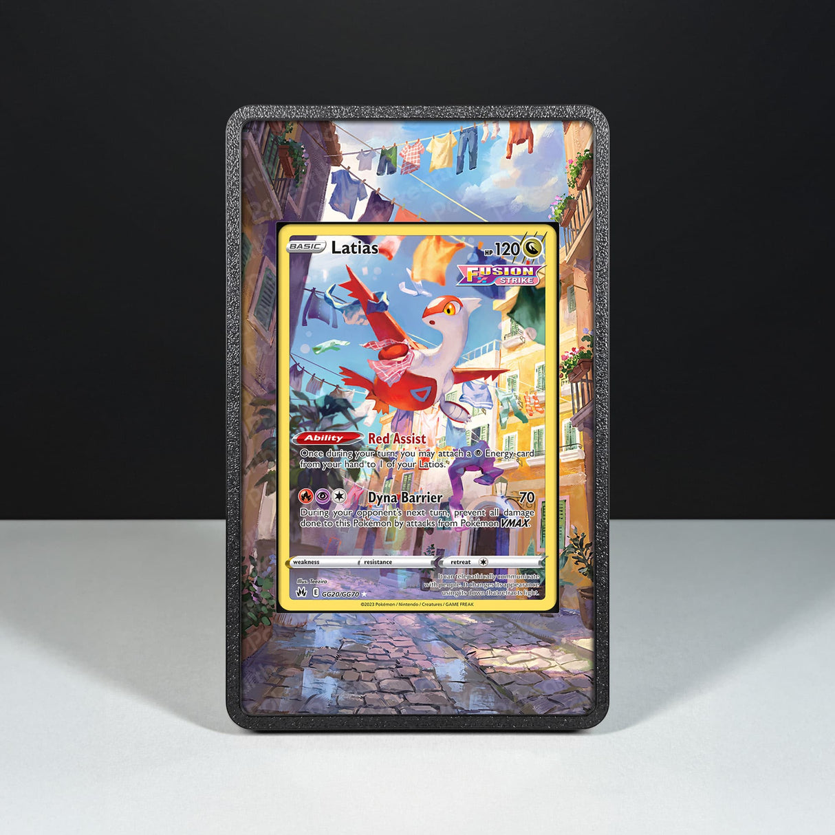 Latias GG20/GG70 - Custodia con Artwork Esteso per Carte Pokémon - Display Case Extended Artwork Pokearth