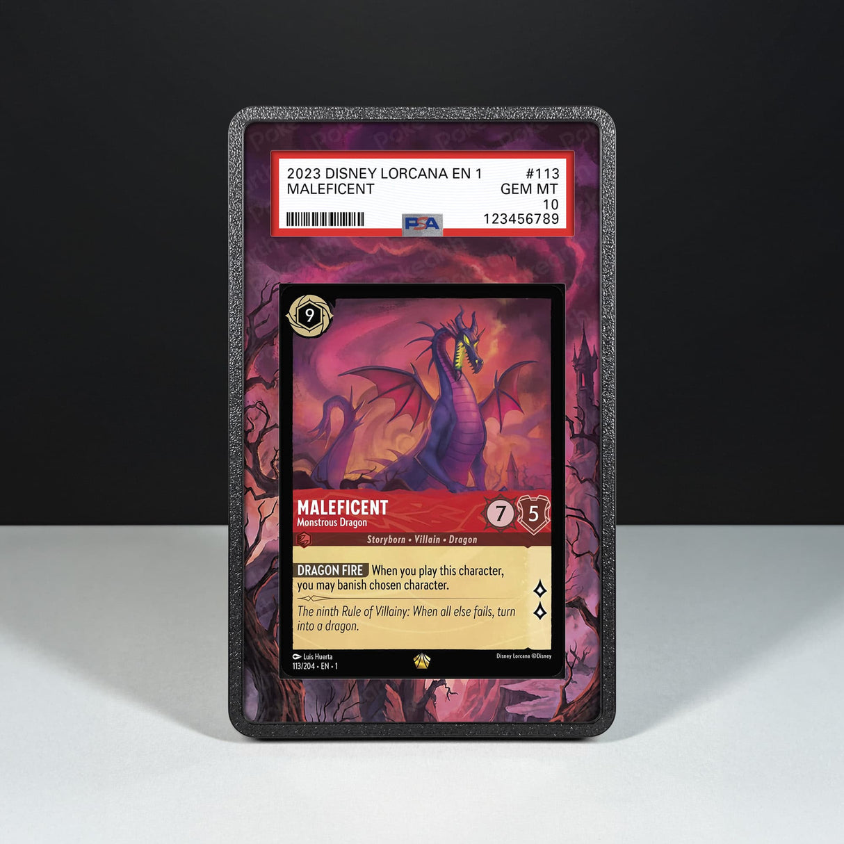 Maleficent - Monstrous Dragon 113/204 - Custodia con Artwork Esteso per Carte Gradate - Display Case Extended Artwork Pokearth